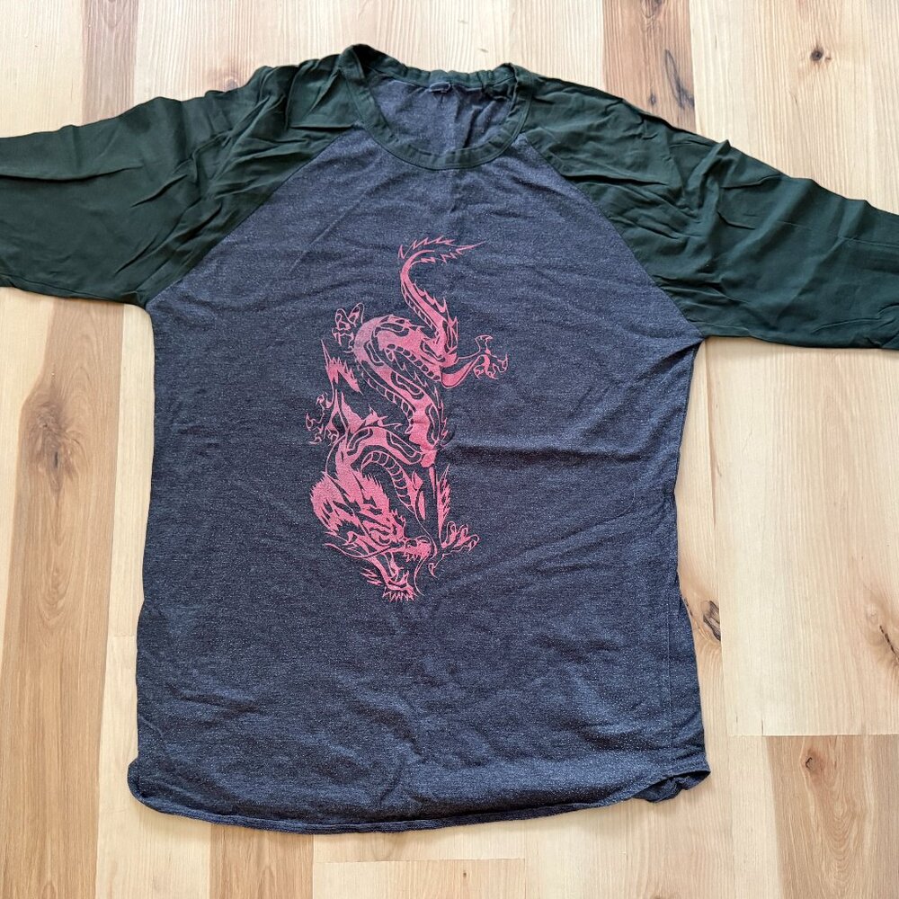 ASOS Design limited edition dragon baseball t-shirt size M